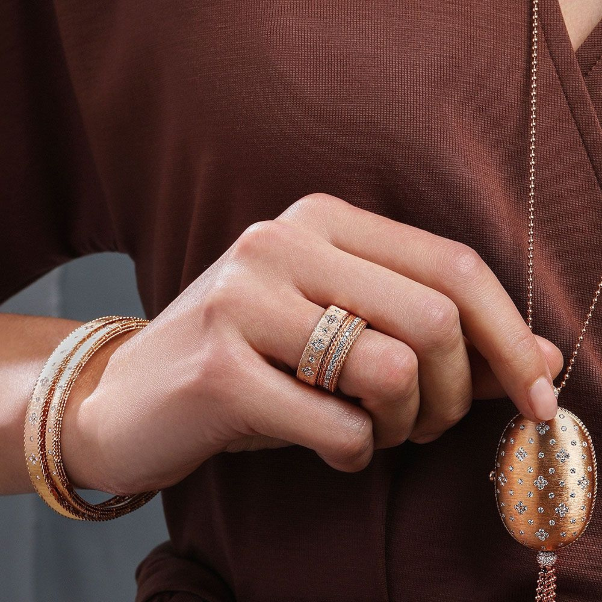 PRINCESS RING