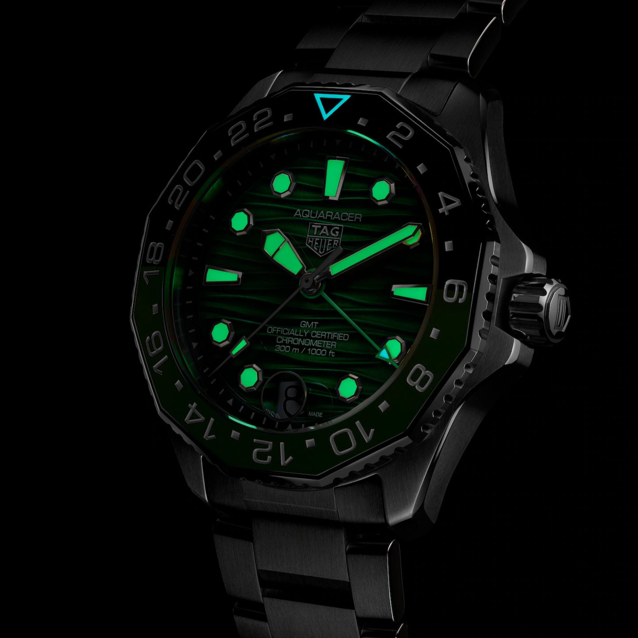 AQUARACER PROFESSIONAL 300 GMT