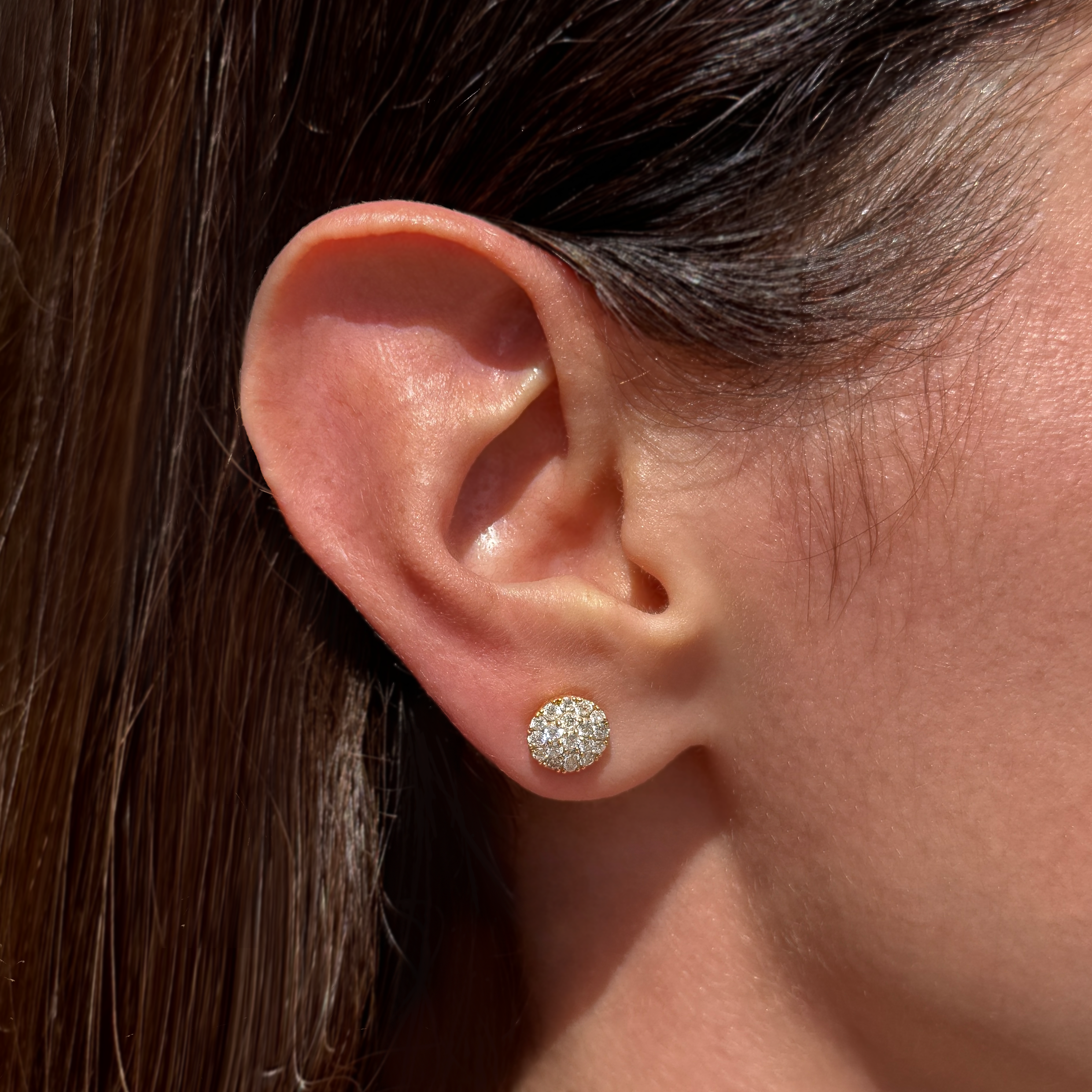 WHITE DIAMOND STUD EARRINGS
