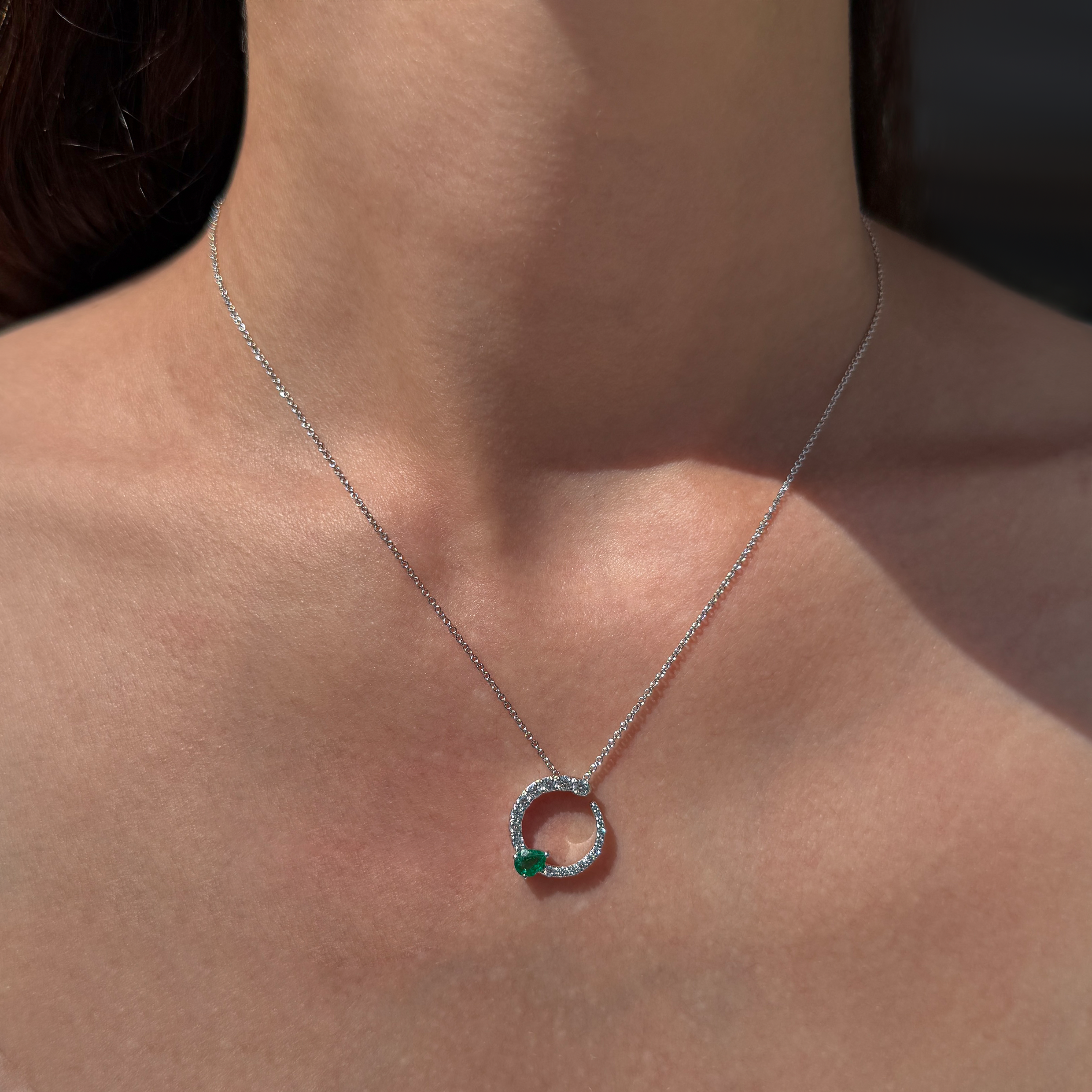 WHITE GOLD HALO NECKLACE