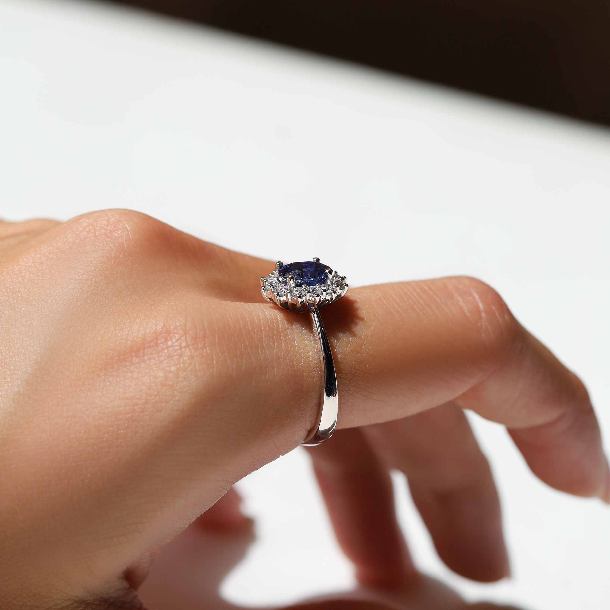 WHITE GOLD HALO RING