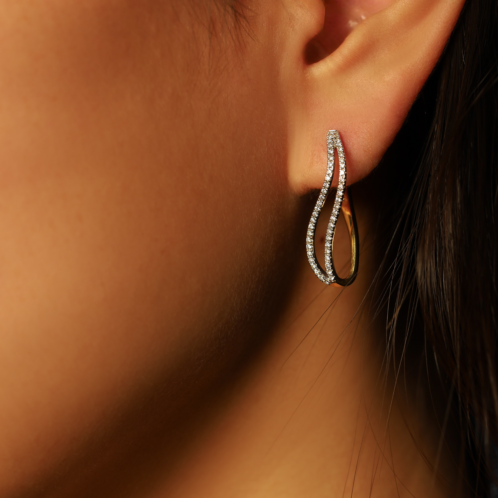 WHITE DIAMOND DROP EARRINGS