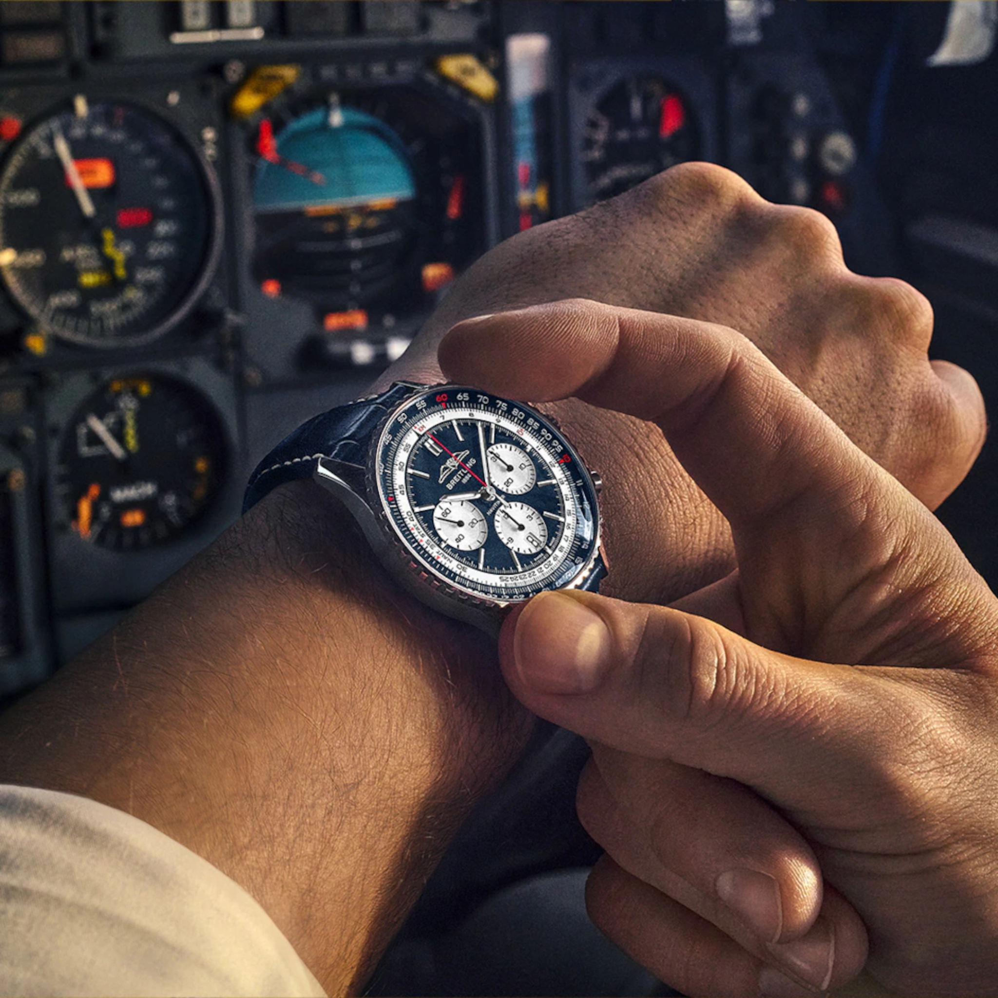 NAVITIMER B01 CHRONOGRAPH 43 TRIBUTE TO CONCORDE