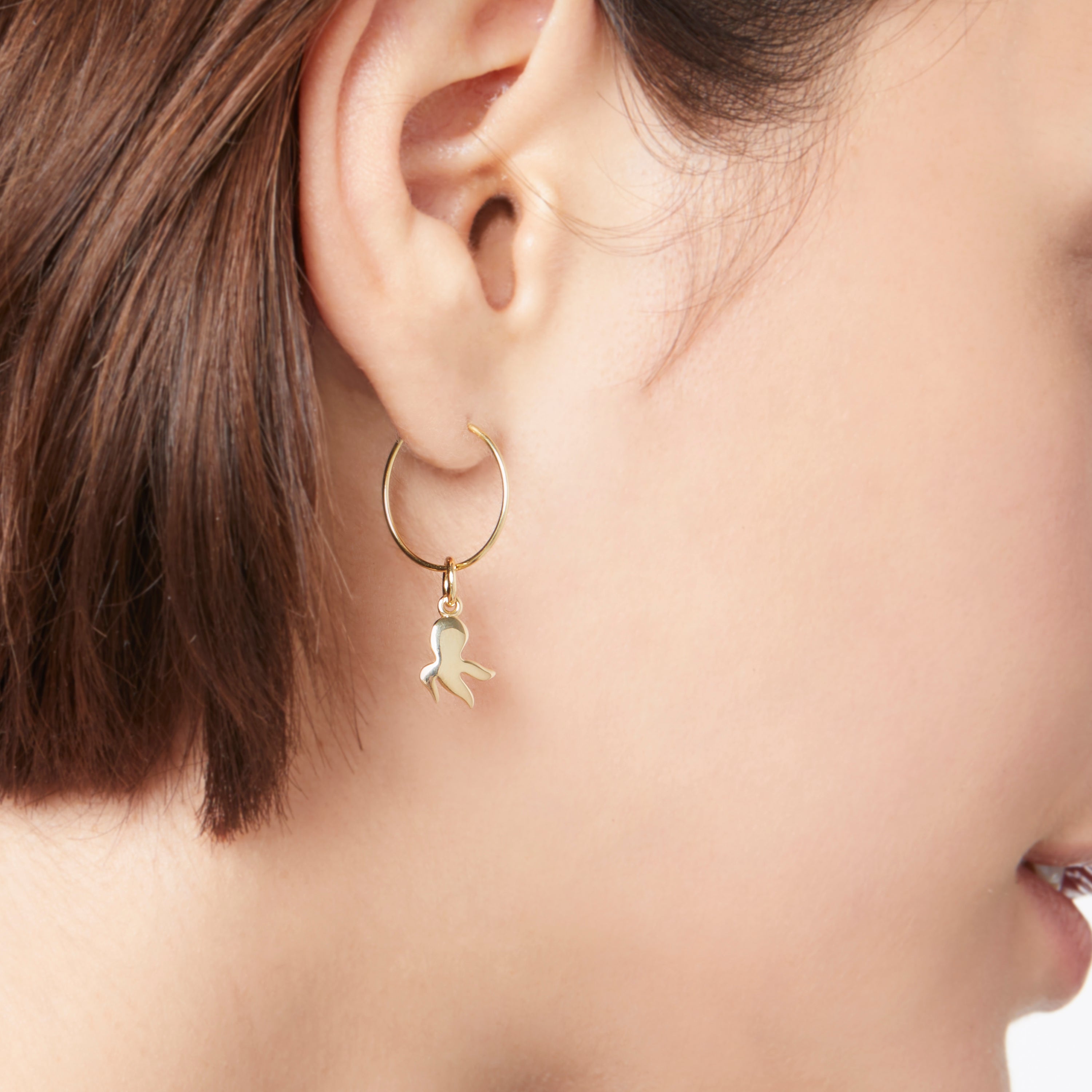 ESSENTIALS EARRINGS