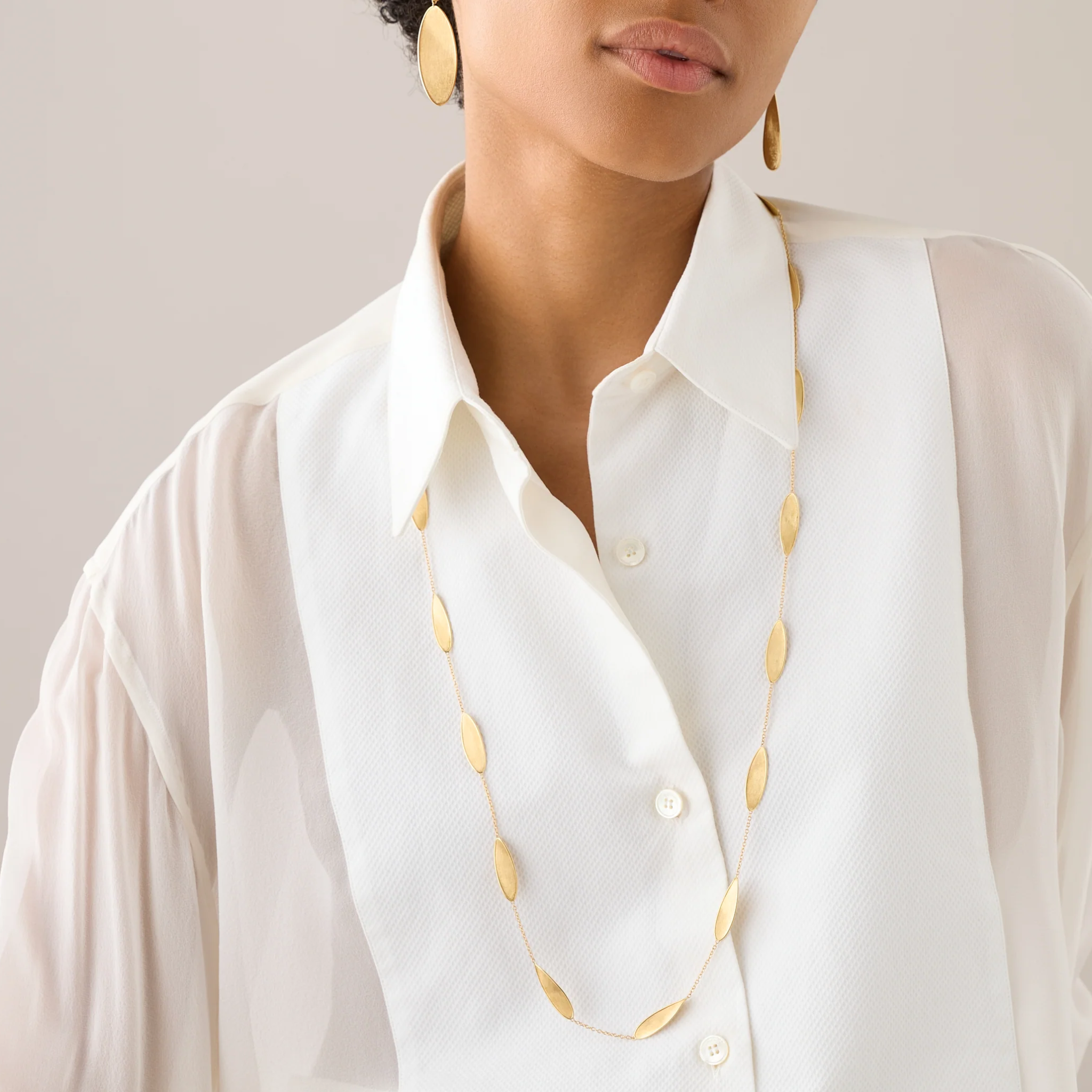 LUNARIA NECKLACE