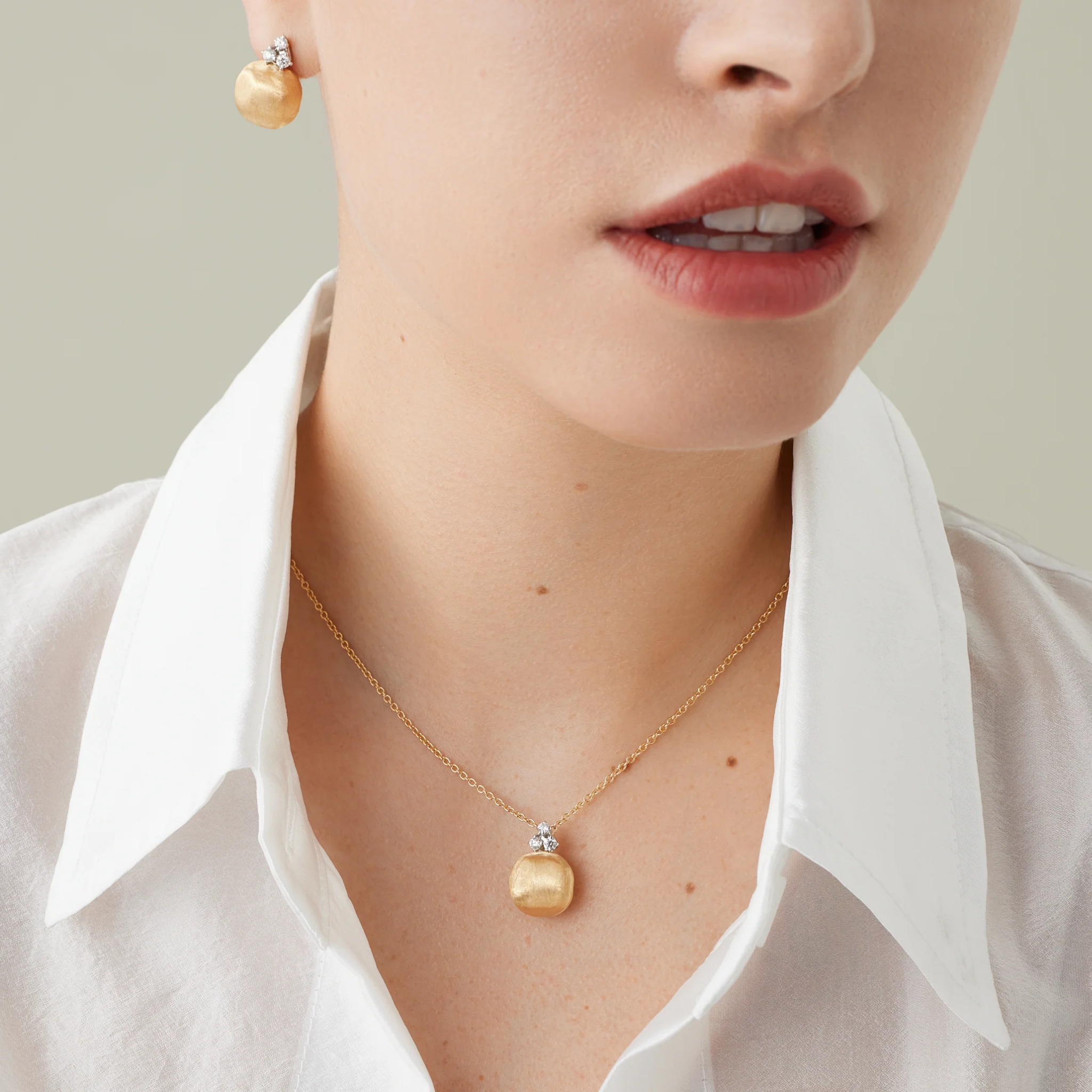 AFRICA NECKLACE