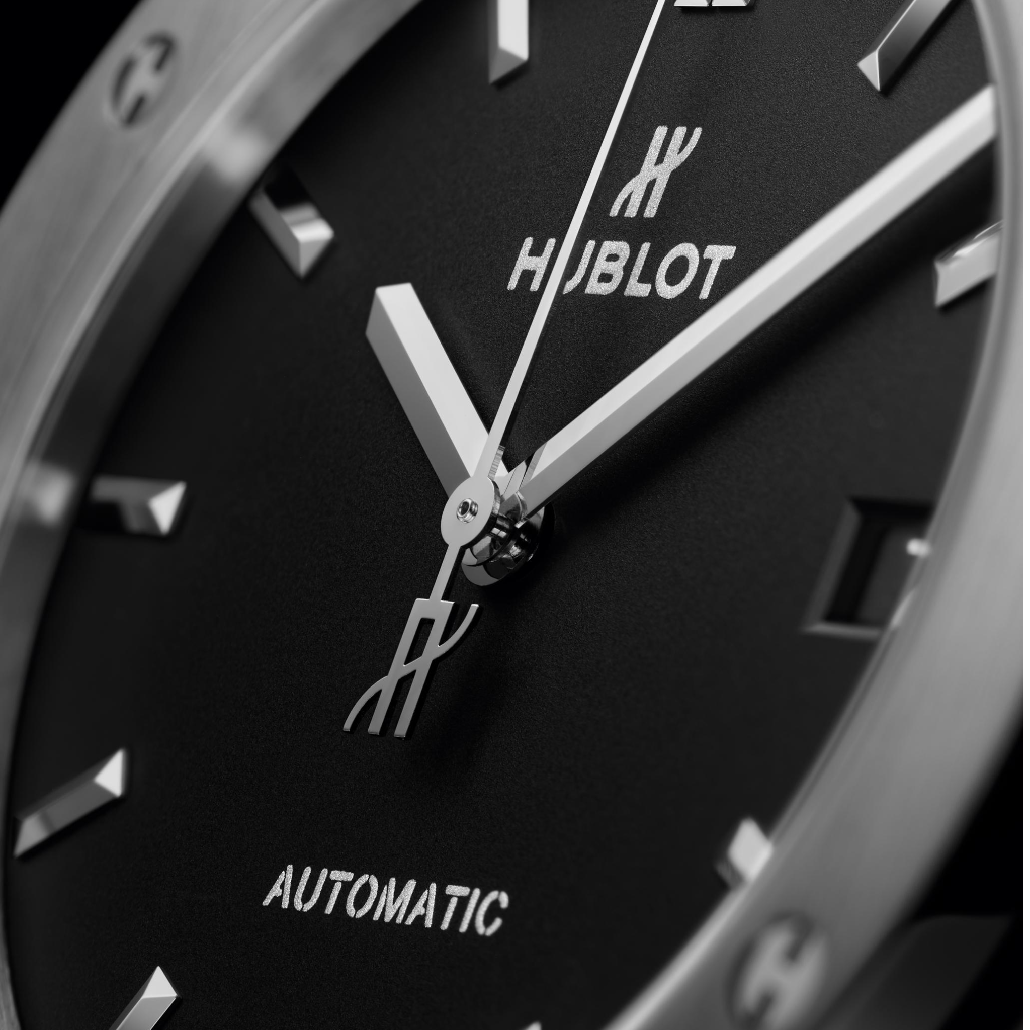 CLASSIC FUSION TITANIUM