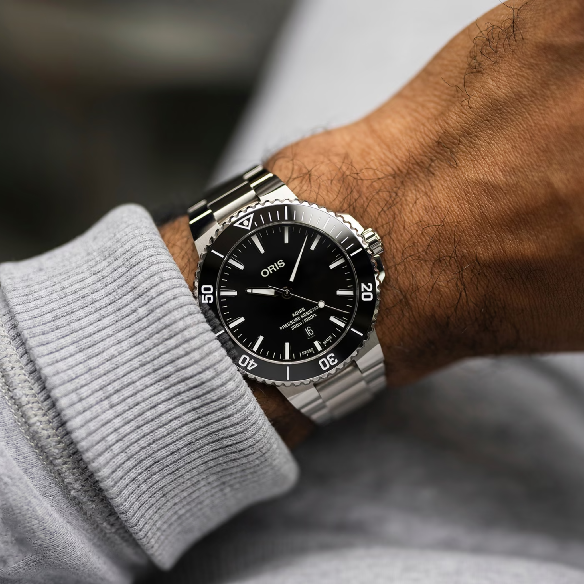 AQUIS DATE AUTOMATIC 43.5MM