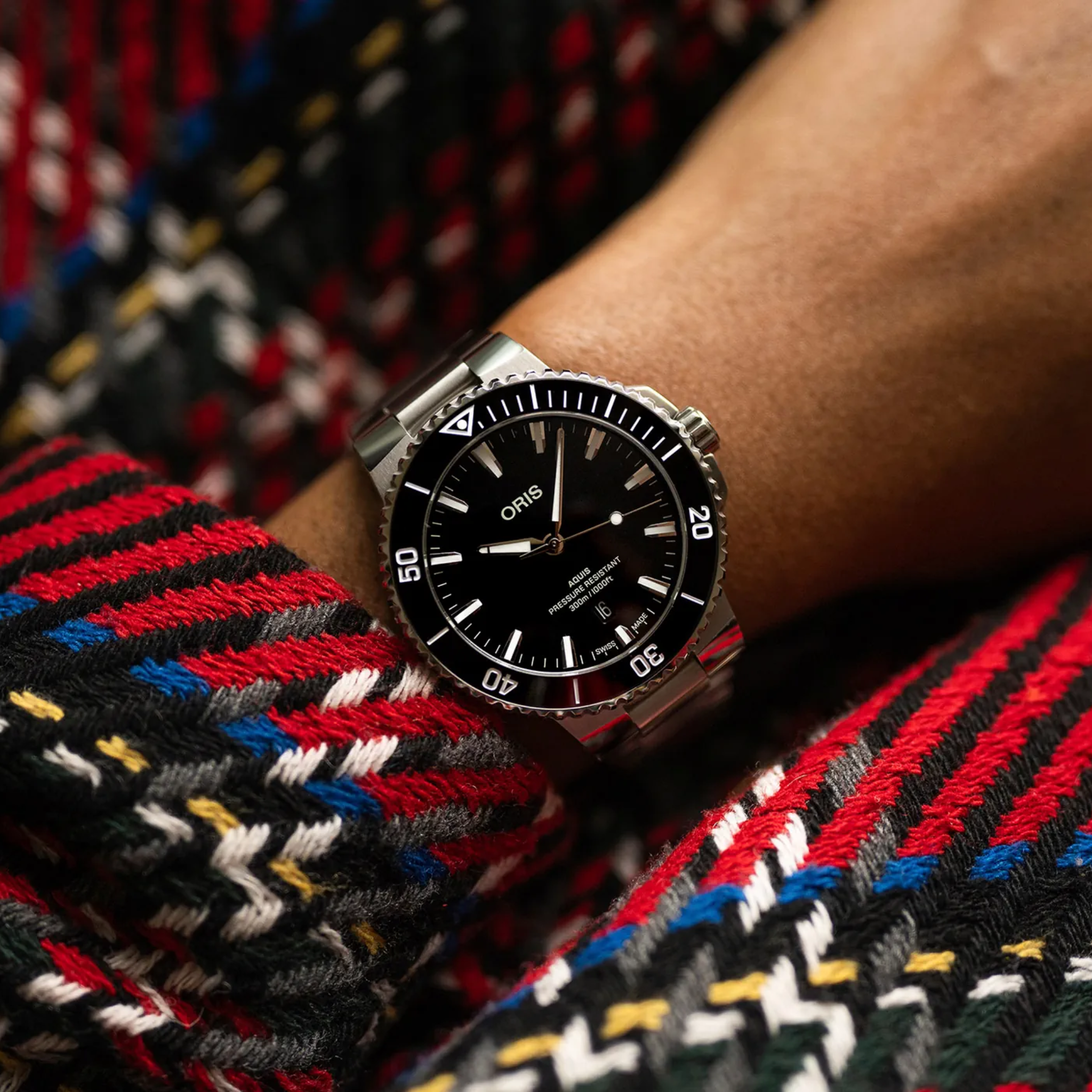 AQUIS DATE AUTOMATIC 43.5MM