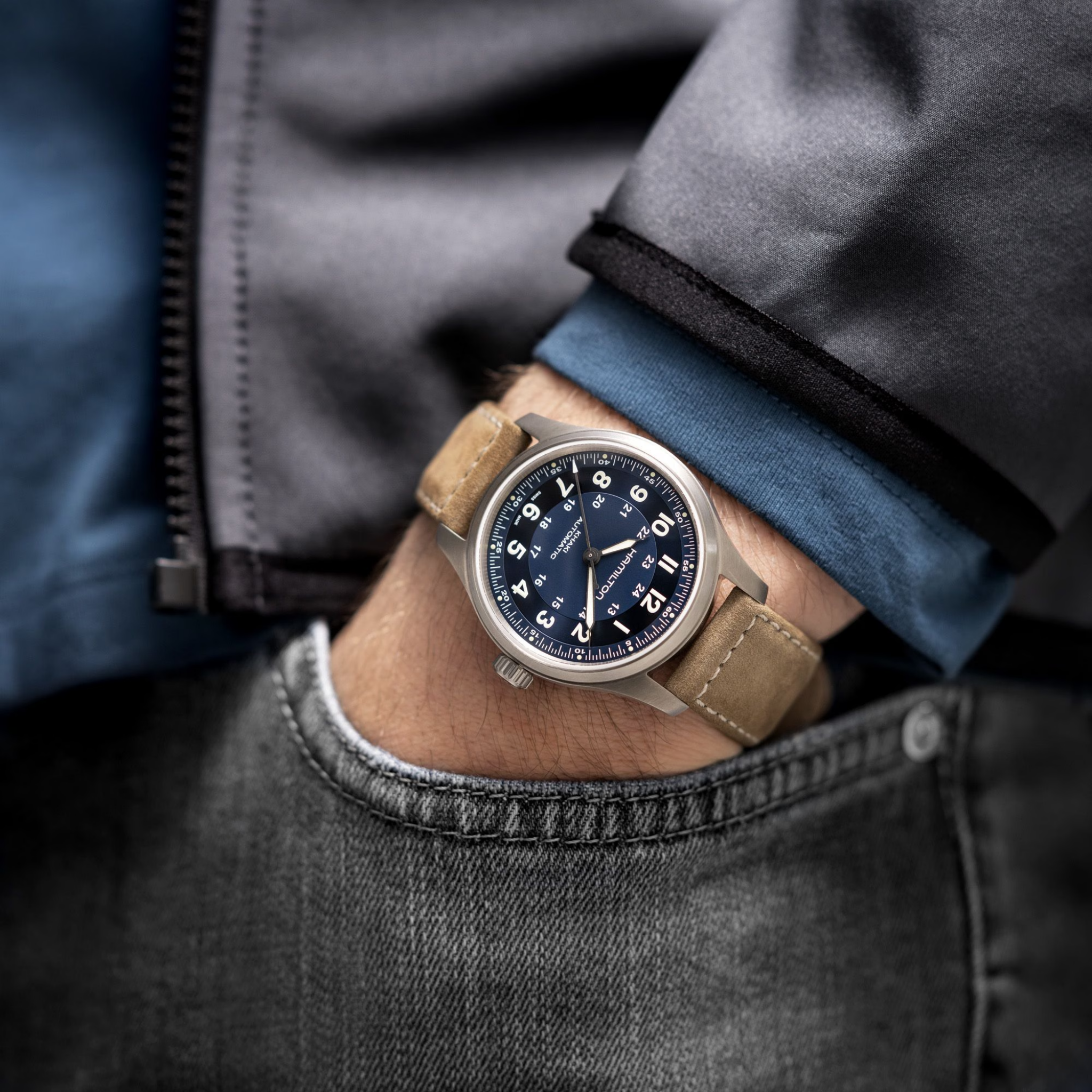 784212 KHAKI FIELD TITANIUM H70545540