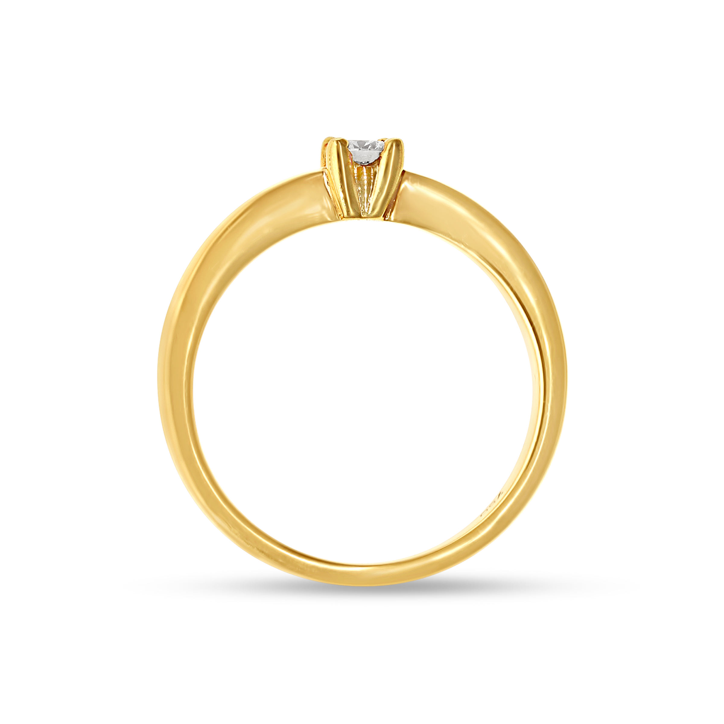 SOLITAIRE ENGAGEMENT RING