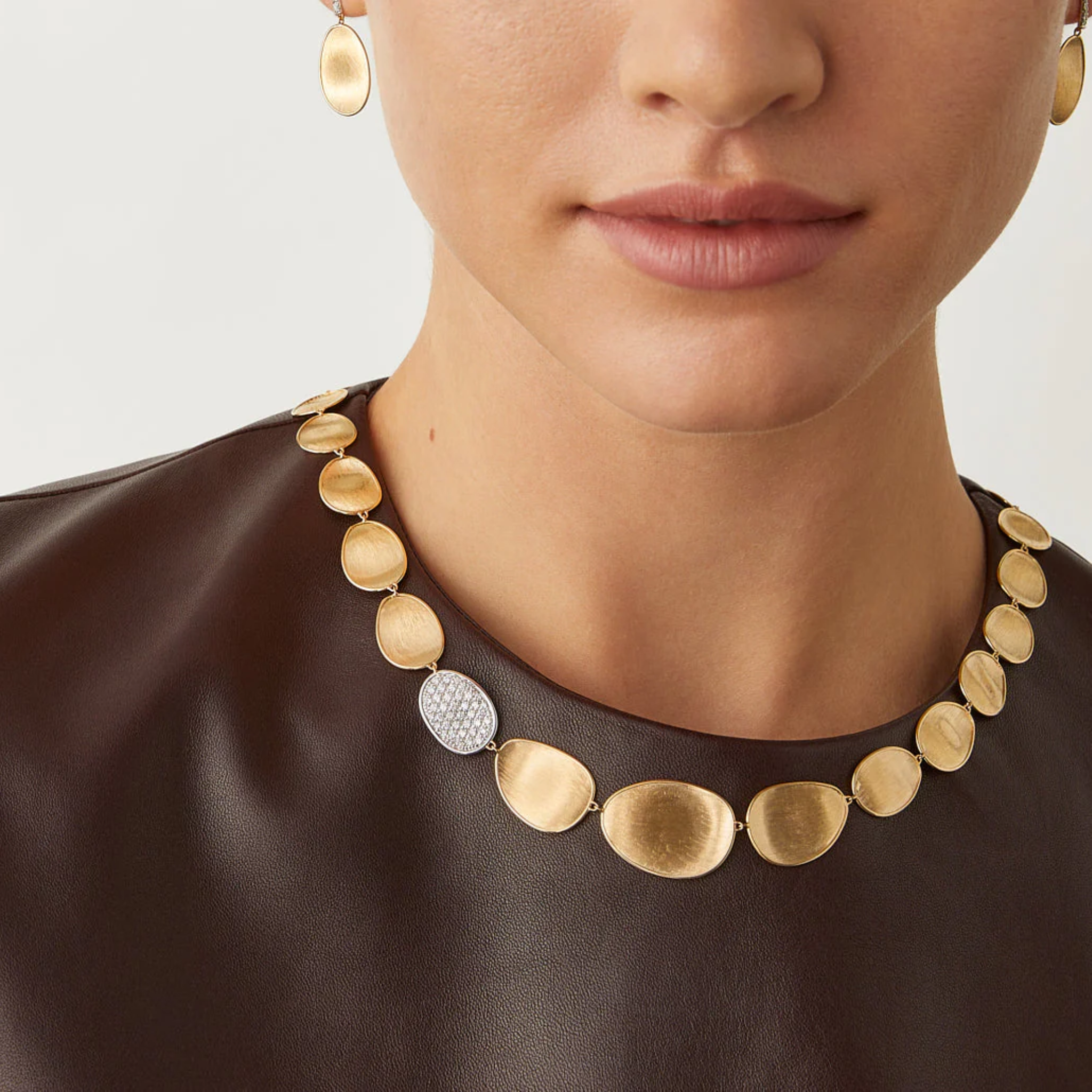 LUNARIA NECKLACE