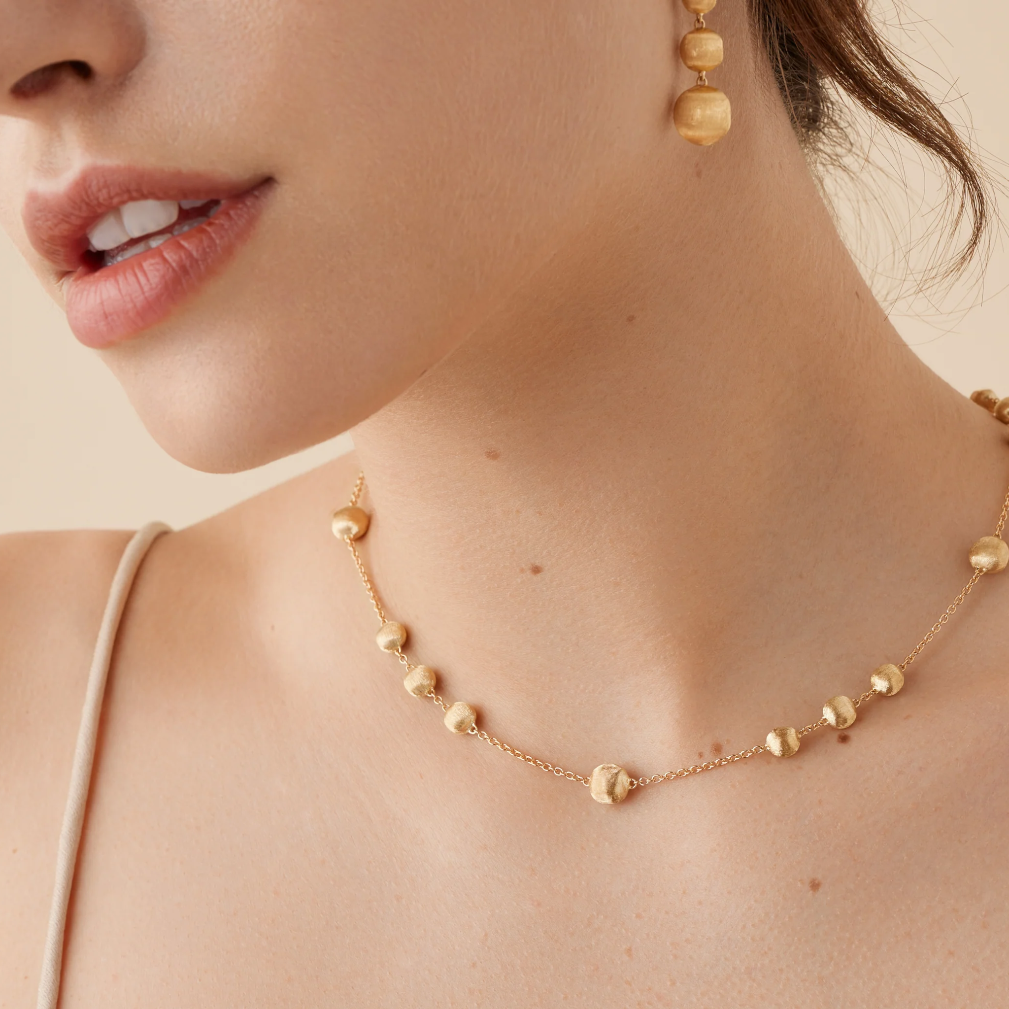 AFRICA NECKLACE