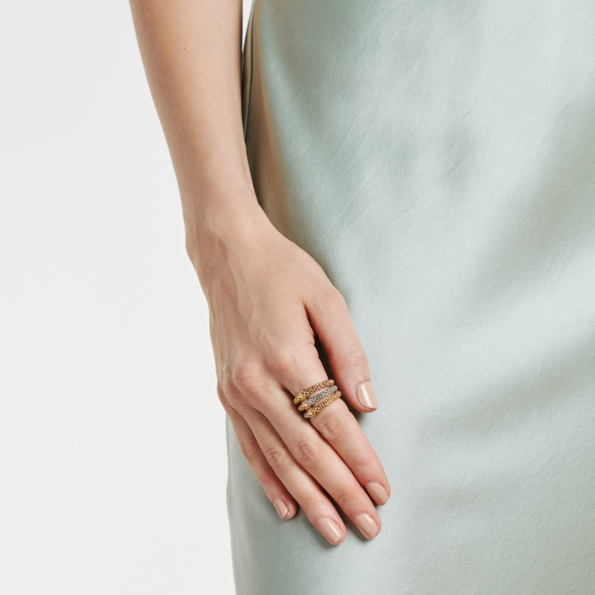 ESSENTIALS RING
