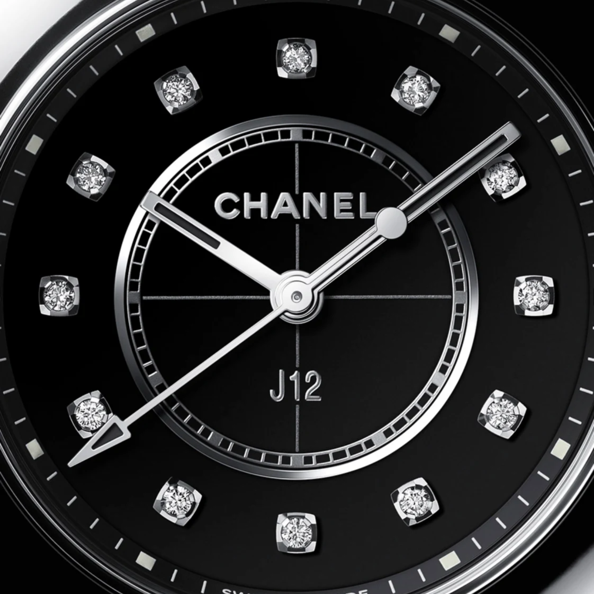J12 CLASSIC