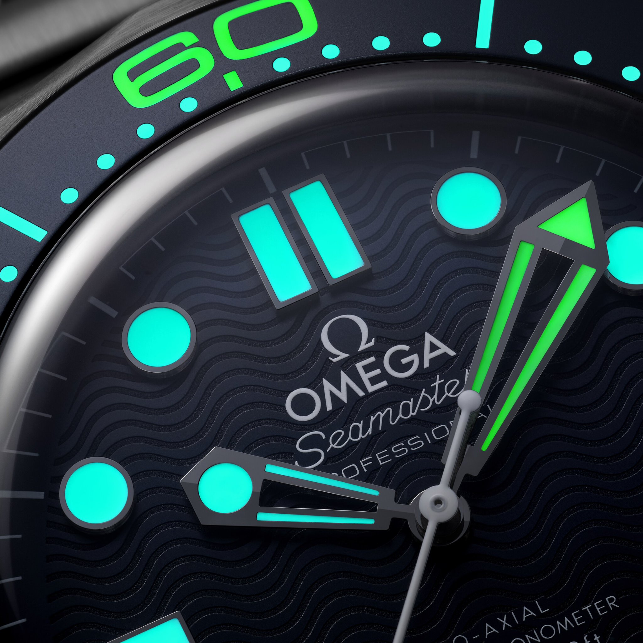 SEAMASTER DIVER 300M CO AXIAL CHRONOMETER JAMES BOND 60TH ANNIVERSARY