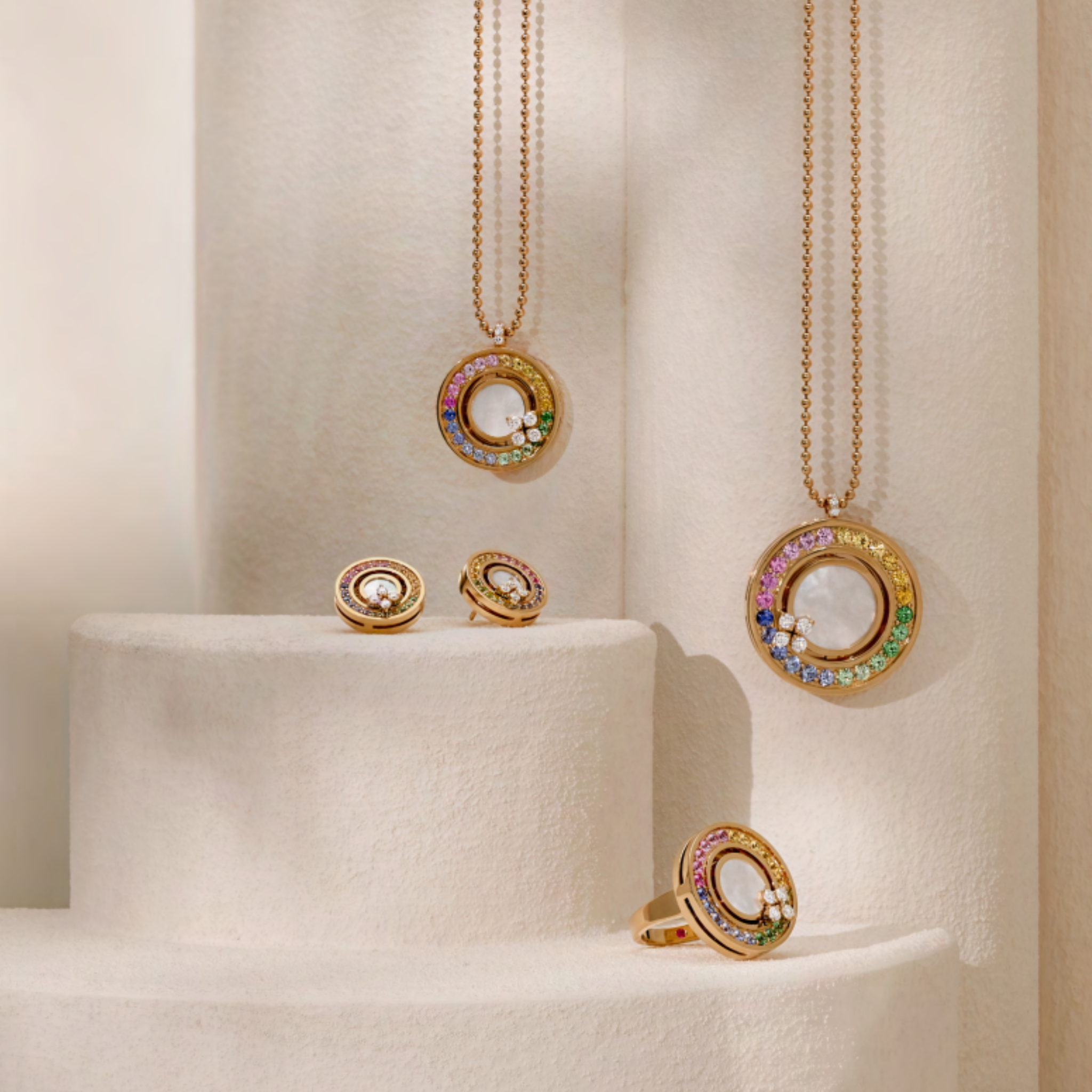 LOVE IN VERONA CHAIN & PENDANT