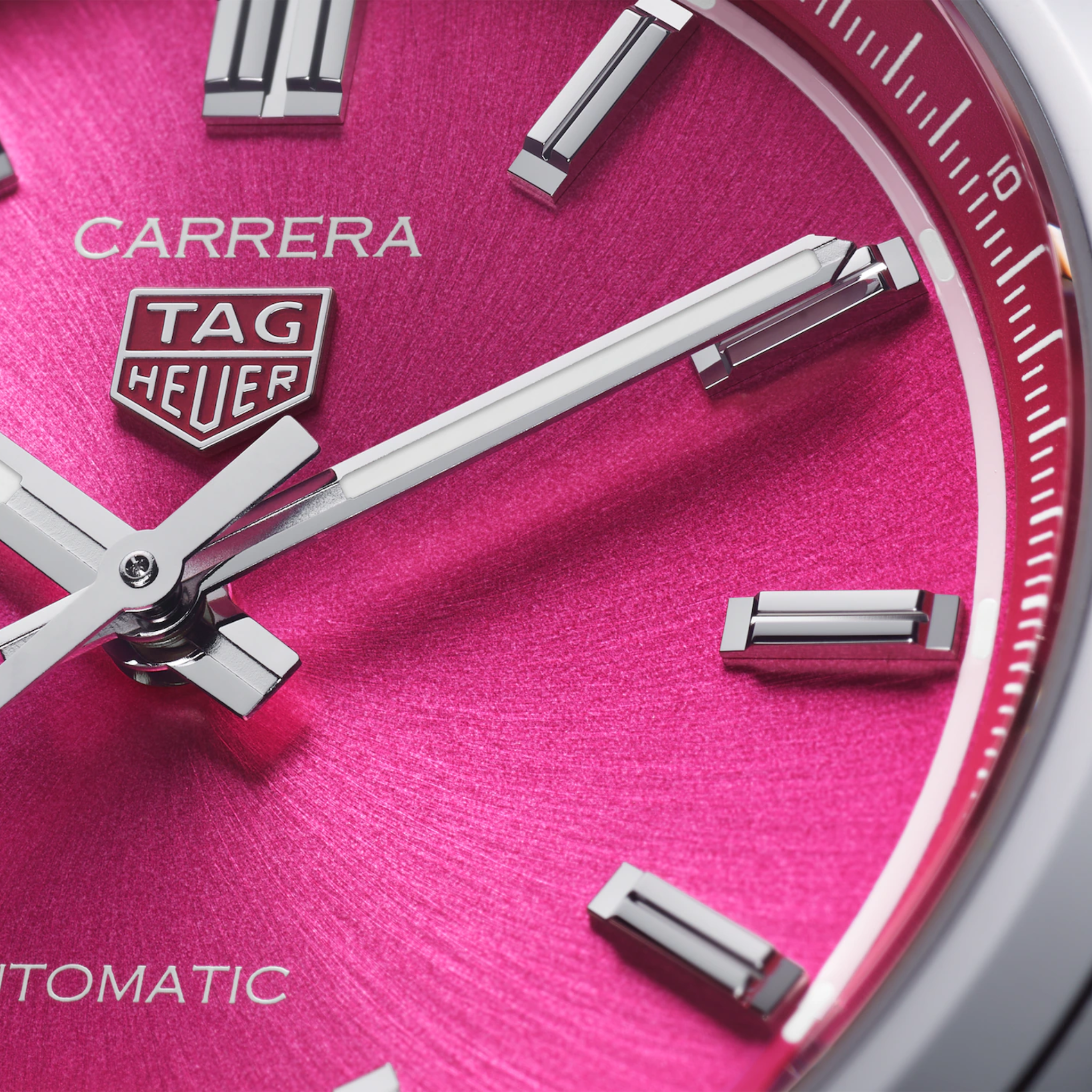 CARRERA DATE CALIBRE 8