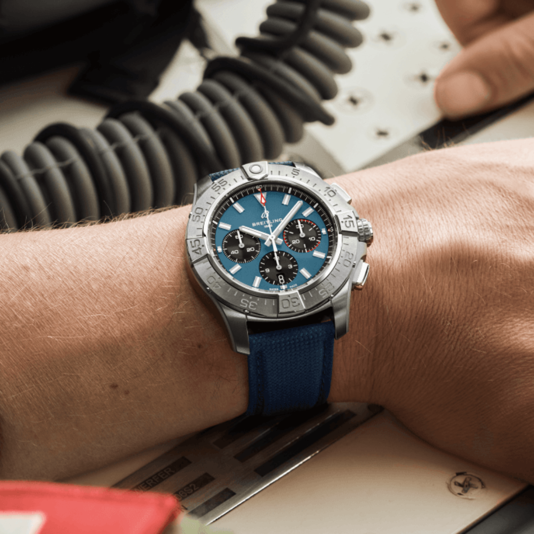 AVENGER B01 CHRONOGRAPH