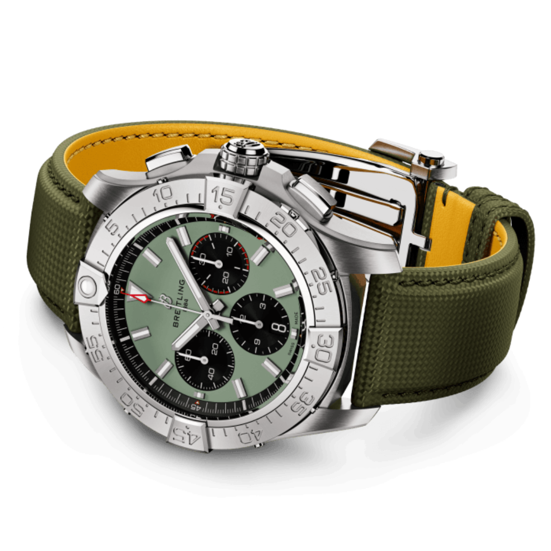 AVENGER B01 CHRONOGRAPH