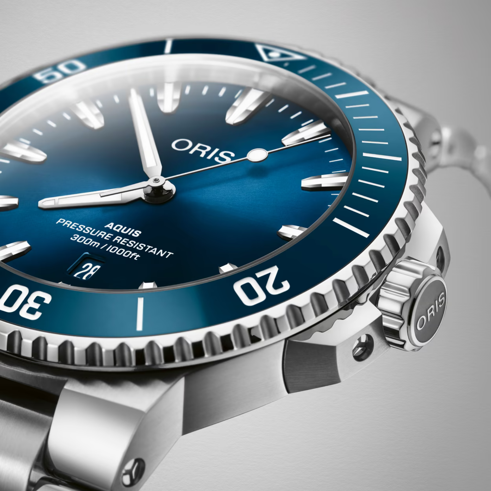 AQUIS DATE AUTOMATIC 43.5MM