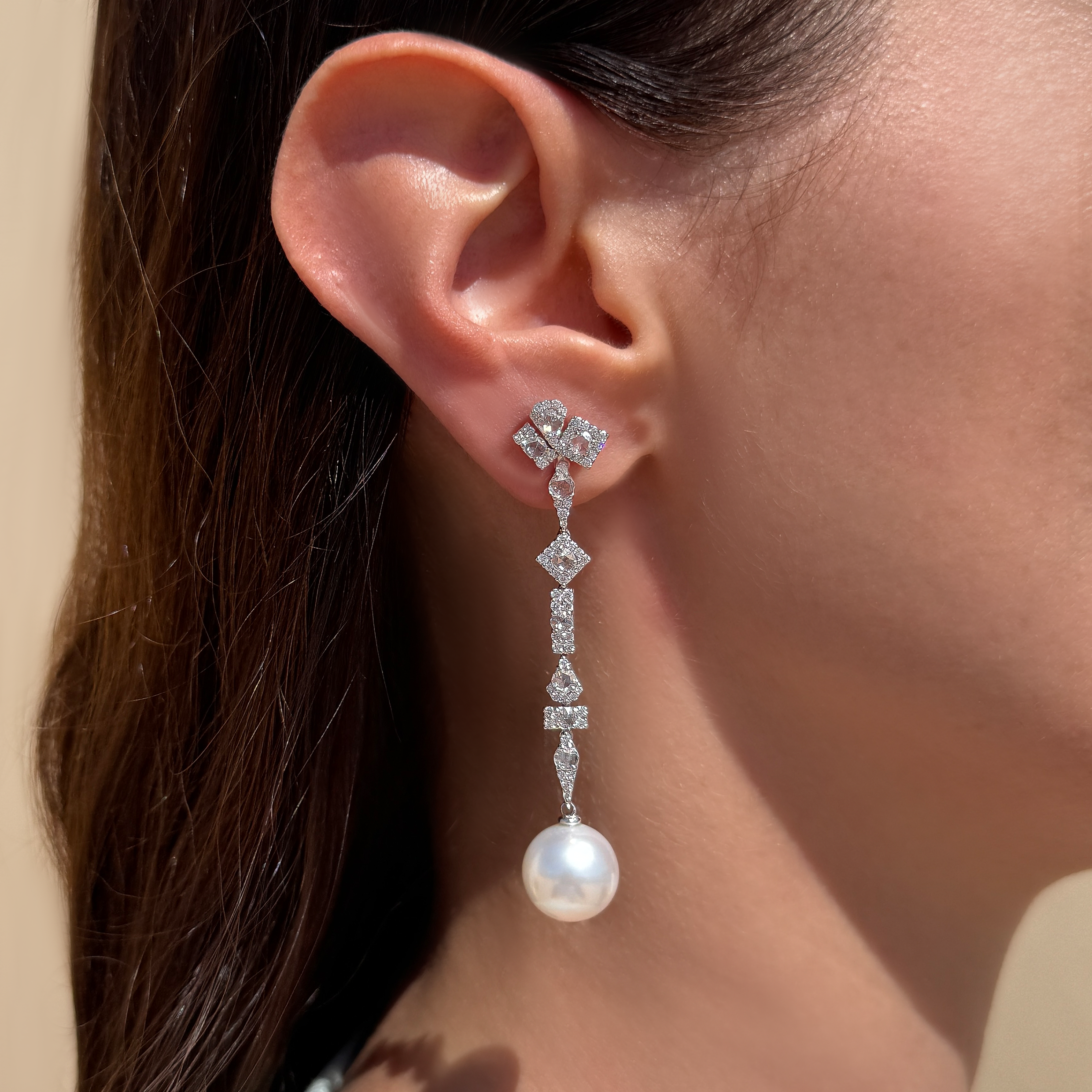 DROP EARRINGS