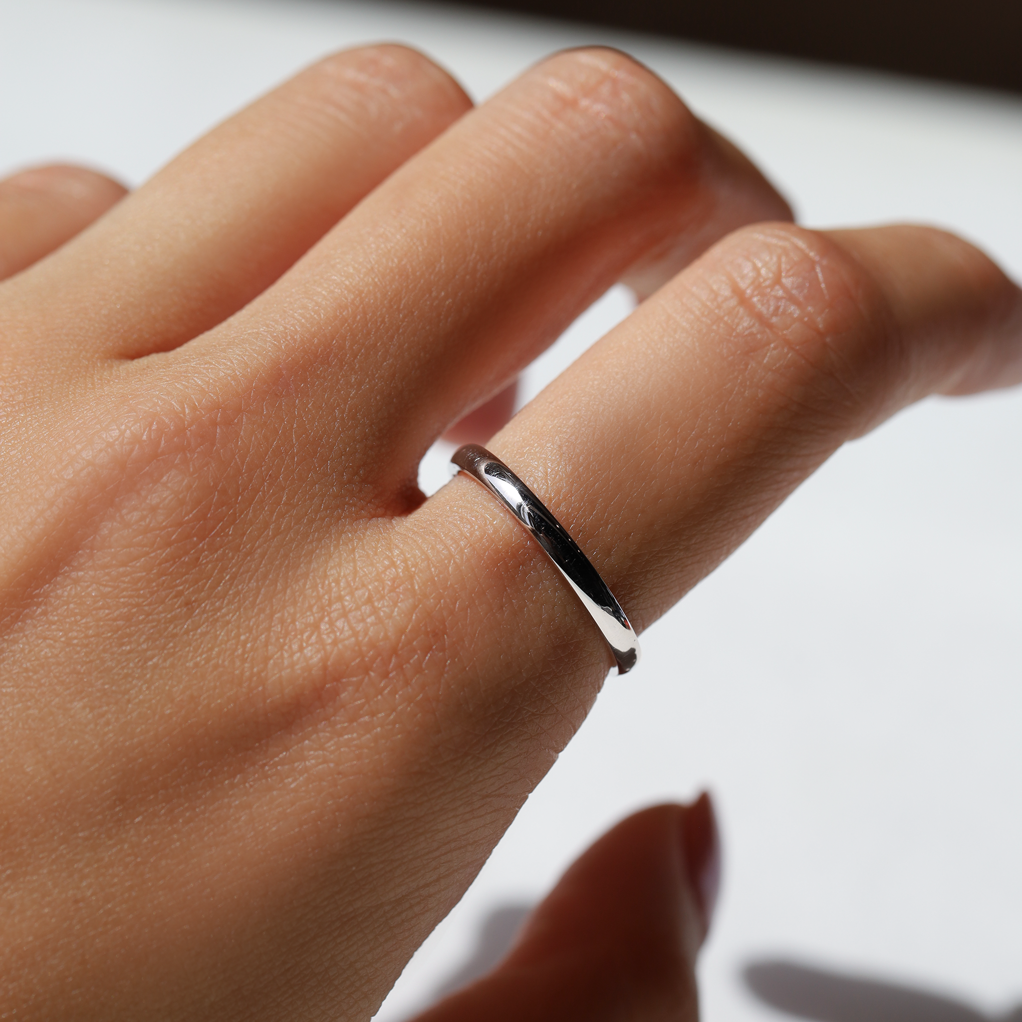 WHITE GOLD WEDDING RING
