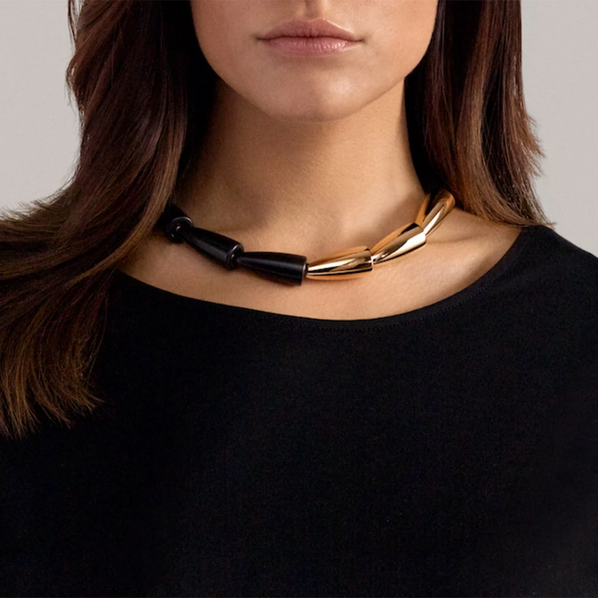 CALLA NECKLACE