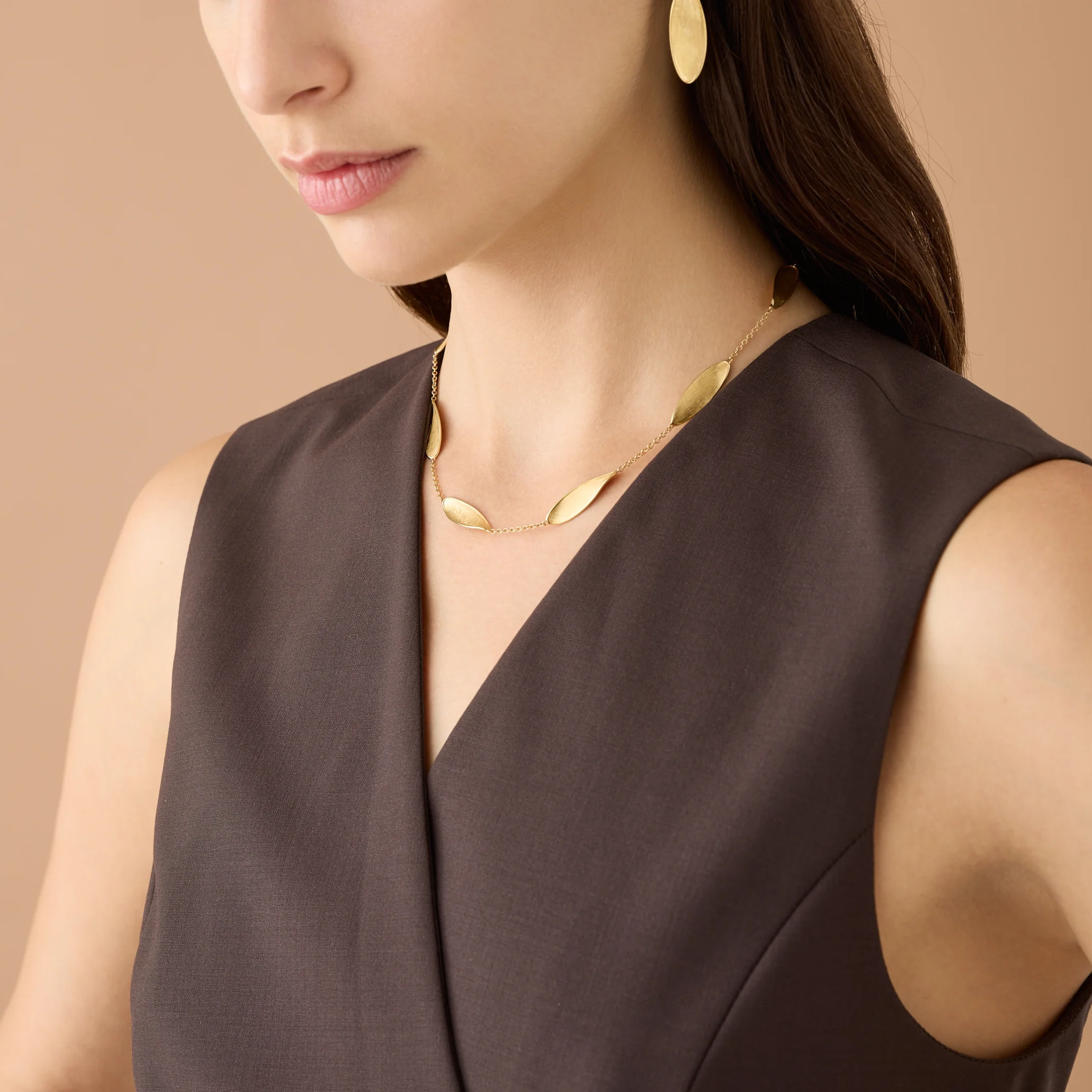 LUNARIA NECKLACE