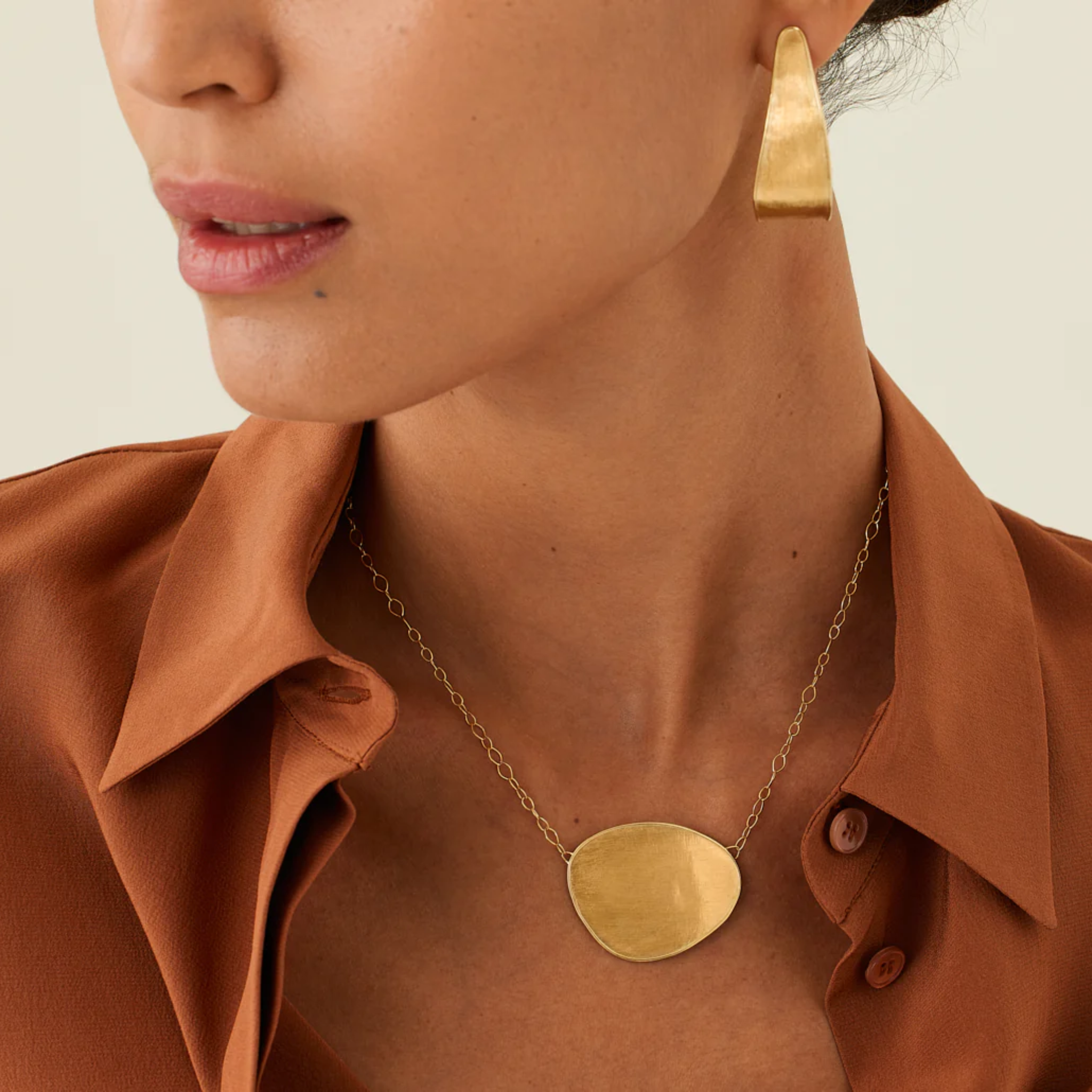 LUNARIA NECKLACE
