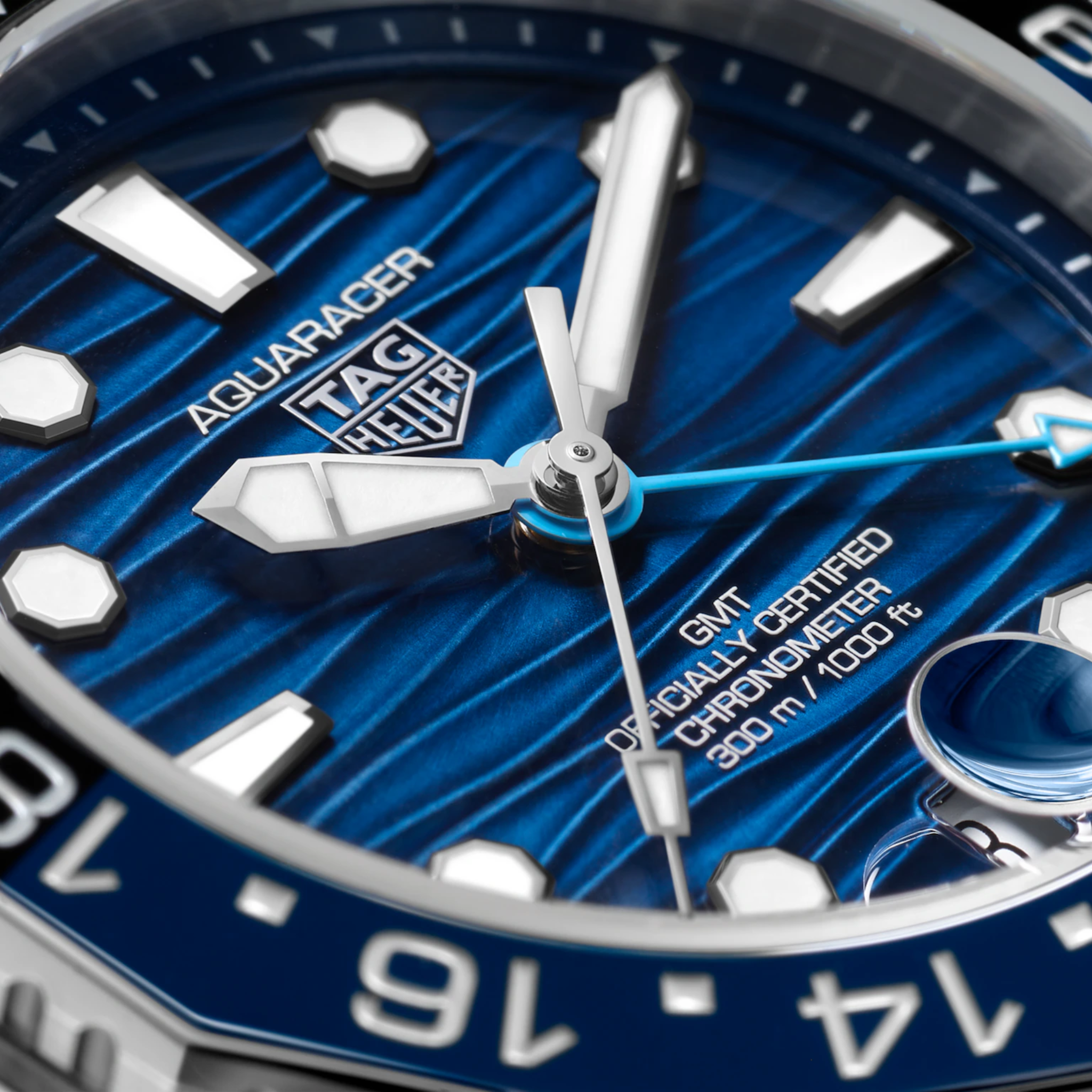 AQUARACER PROFESSIONAL 300 GMT